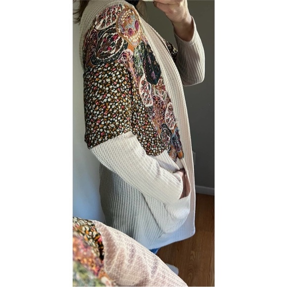 UMGEE waffle knit long cardigan size medium - Picture 6 of 13